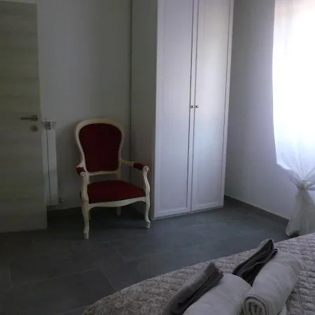 Apartment La Casetta Nel Bosco *